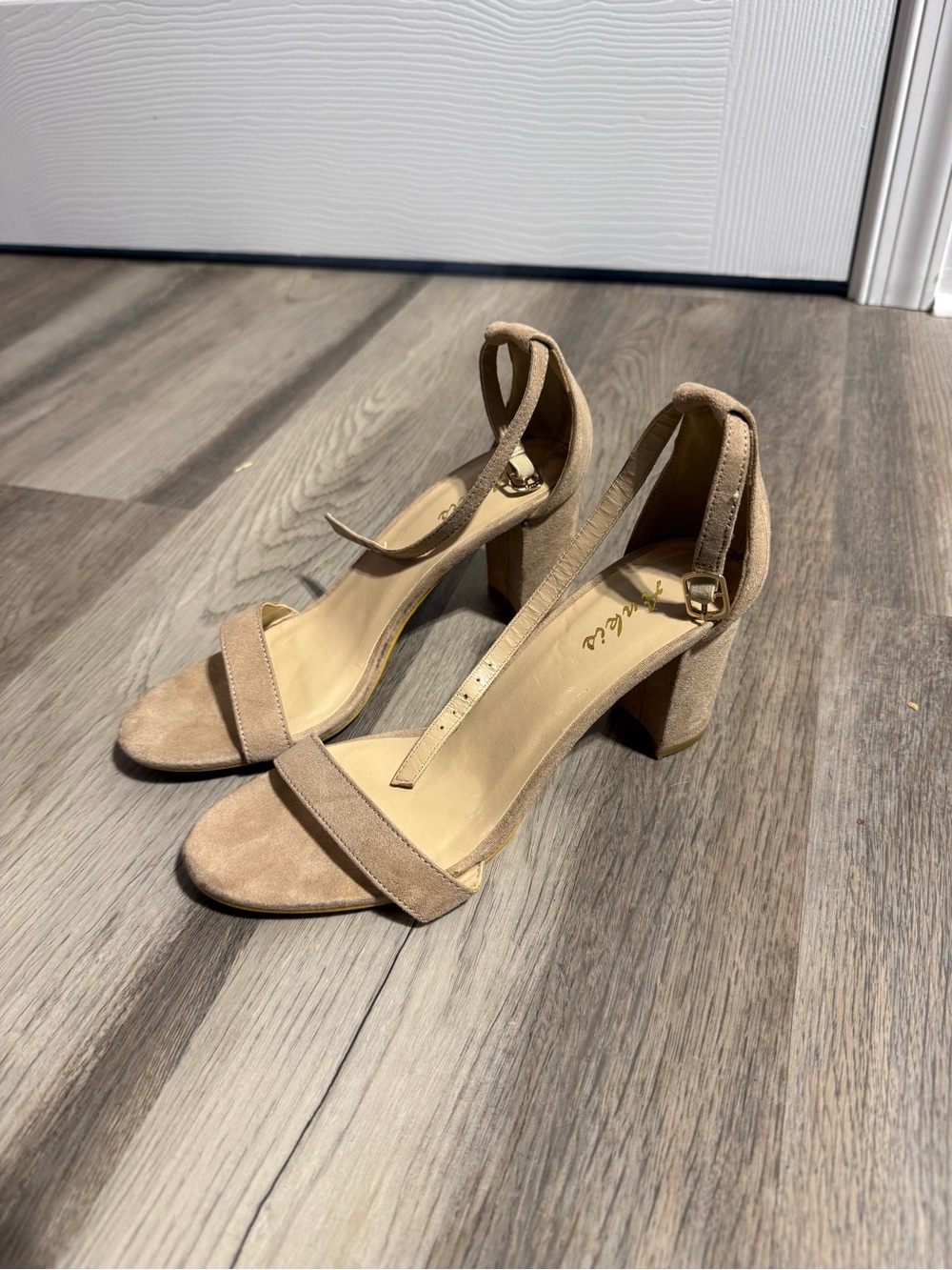 Women’s Ankle Strap Block Heel Sandals - Beige